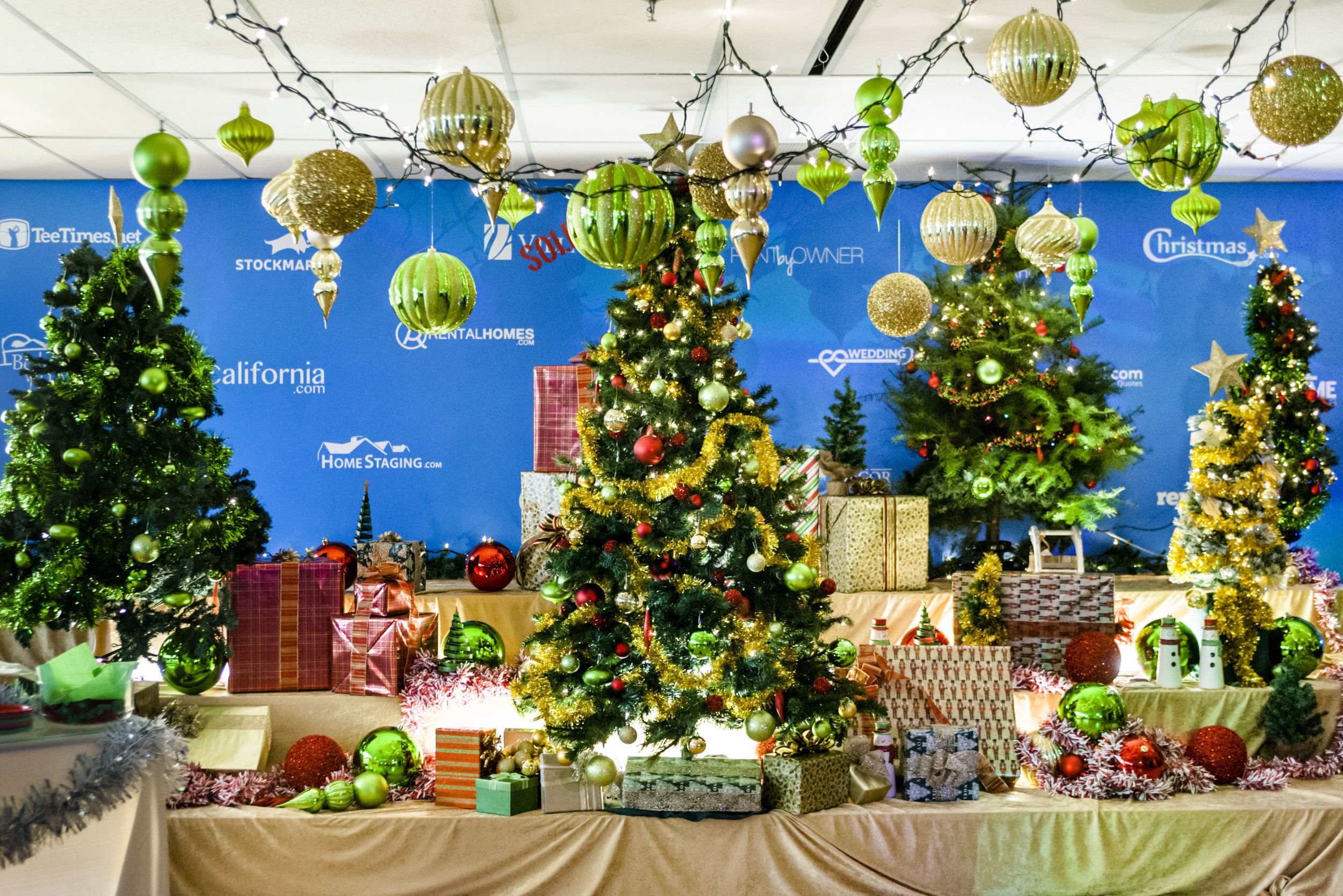 photos from angel of christmas 15 christmas angel hallmark movie