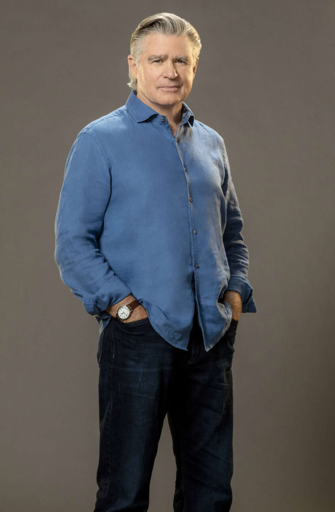 Season 2 Cast Photo Shoot - 8