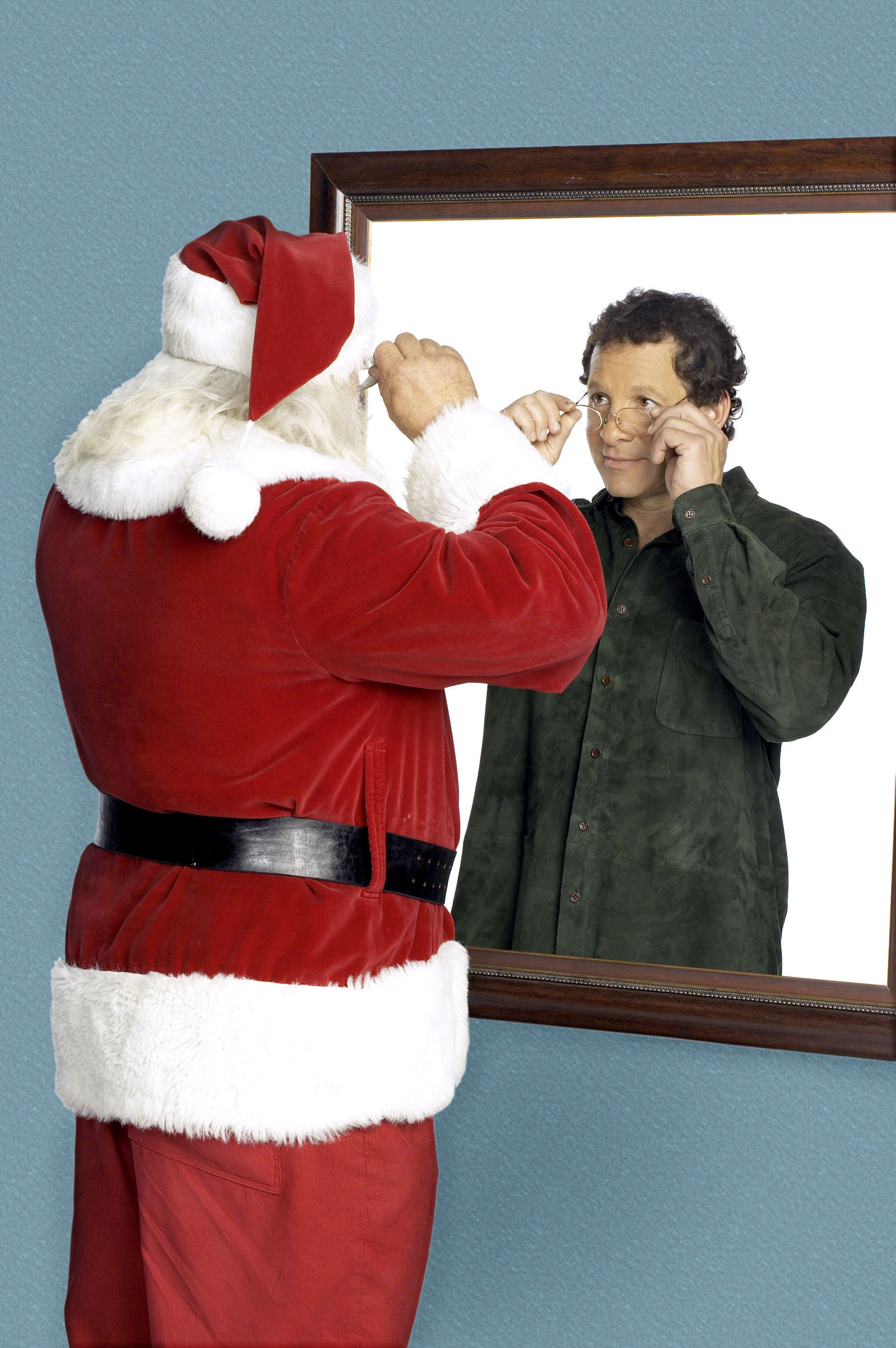 Single santa seeks mrs. claus