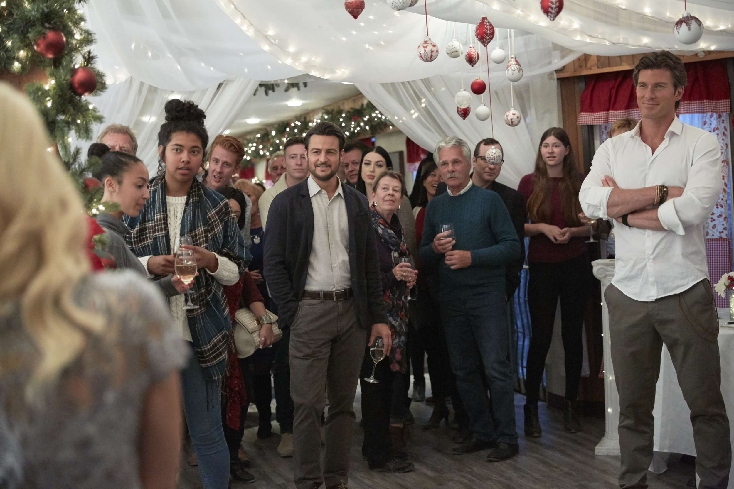 Watch The Mistletoe Secret Movie Online Free Photos from The Mistletoe Secret - 8
